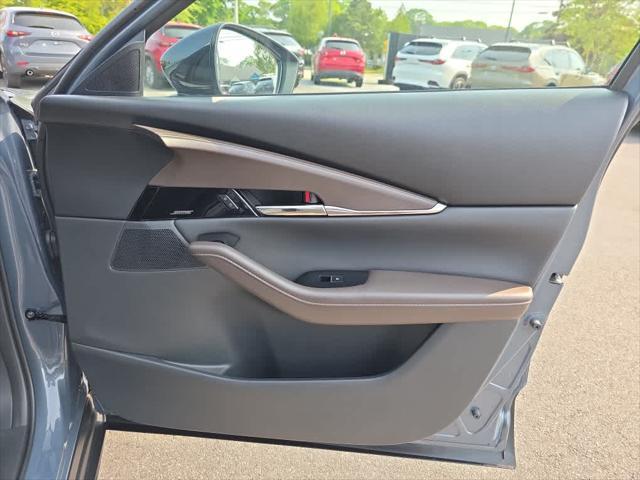 Photo of 2023 Polymetal Gray Metallic Mazda CX-30