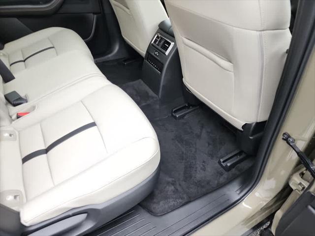 Photo of 2025 Zircon Sand Metallic Mazda CX-70 PHEV