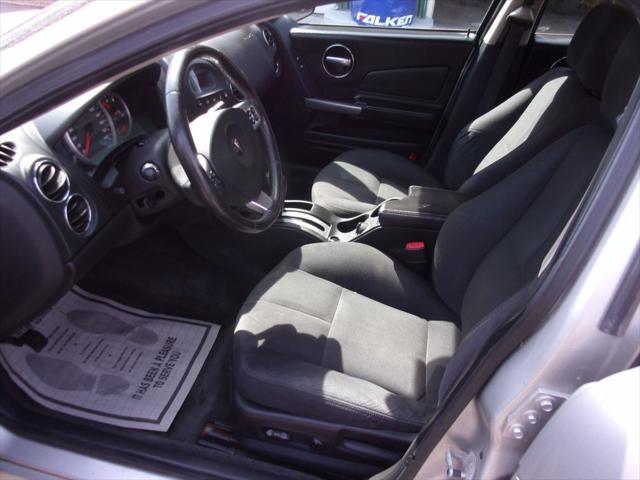 Photo of 2007 Liquid Silver Metallic Pontiac Grand Prix