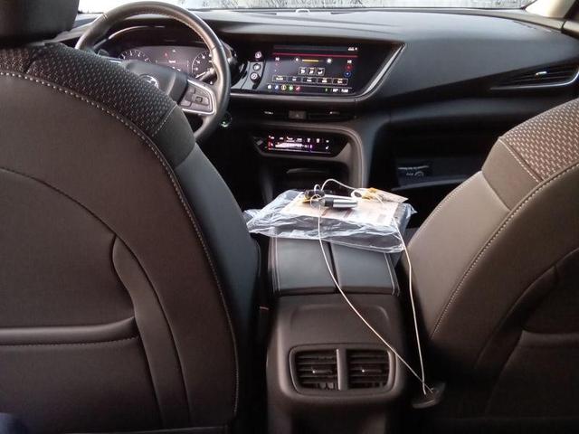 Photo of 2022 Ebony Twilight Metallic Buick Envision