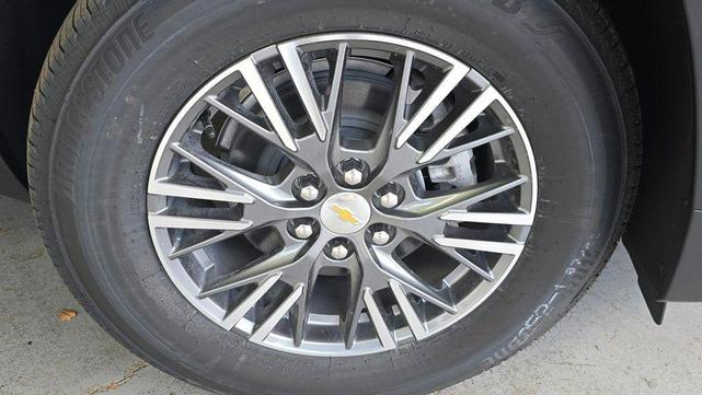 Photo of 2026 Sterling Gray Metallic Chevrolet Traverse