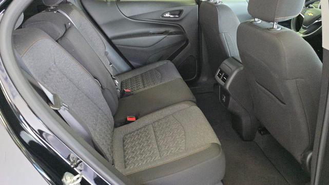 Photo of 2024 Mosaic Black Metallic Chevrolet Equinox