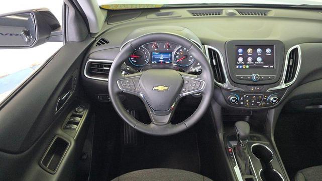 Photo of 2024 Mosaic Black Metallic Chevrolet Equinox