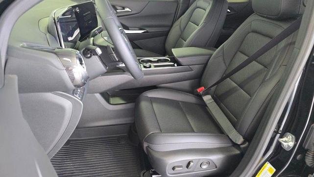 Photo of 2026 Mosaic Black Metallic Chevrolet Equinox
