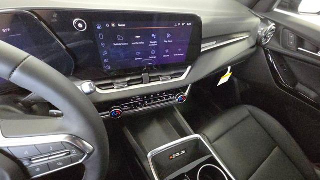 Photo of 2026 Mosaic Black Metallic Chevrolet Equinox