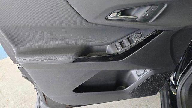 Photo of 2026 Mosaic Black Metallic Chevrolet Equinox