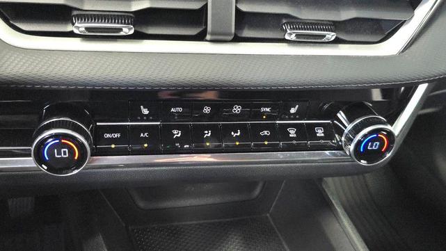 Photo of 2026 Mosaic Black Metallic Chevrolet Equinox