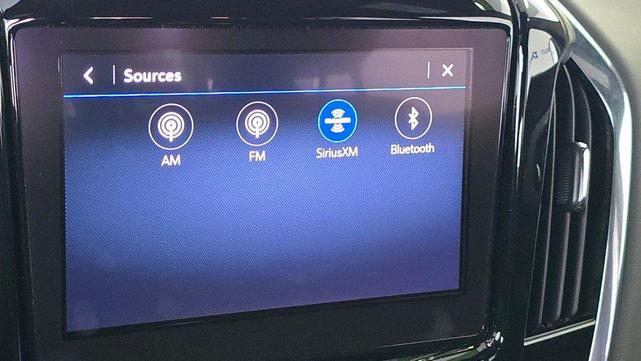 Photo of 2023 Silver Sage Metallic Chevrolet Traverse