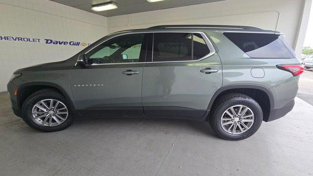 Photo of 2023 Silver Sage Metallic Chevrolet Traverse