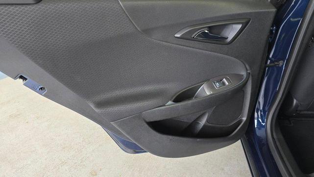 Photo of 2021 Northsky Blue Metallic Chevrolet Malibu