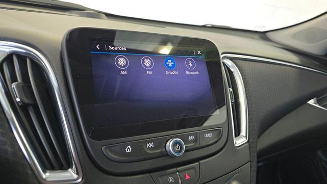 Photo of 2021 Northsky Blue Metallic Chevrolet Malibu