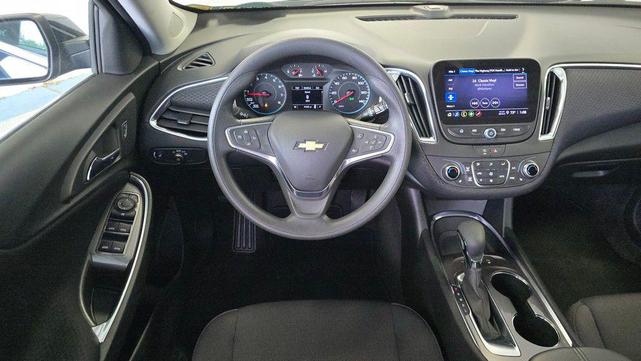 Photo of 2021 Northsky Blue Metallic Chevrolet Malibu
