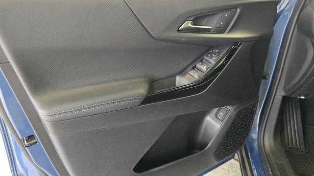 Photo of 2026 Lakeshore Blue Metallic Chevrolet Equinox