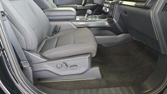 Photo of 2023 Agate Black Metallic Ford F-150