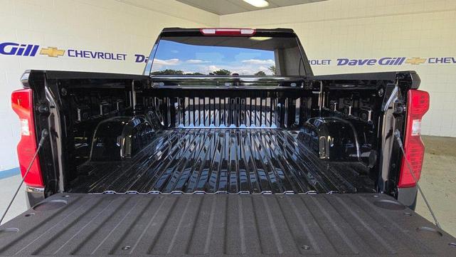 Photo of 2026 Black Chevrolet Silverado 1500