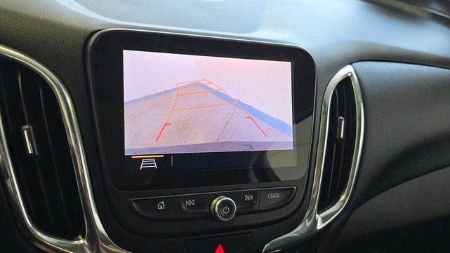 Photo of 2020 Mosaic Black Metallic Chevrolet Equinox