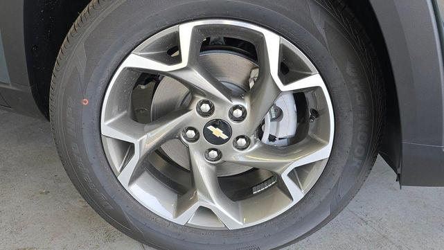 Photo of 2025 Cypress Gray Chevrolet Trax