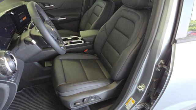 Photo of 2026 Sterling Gray Metallic Chevrolet Equinox