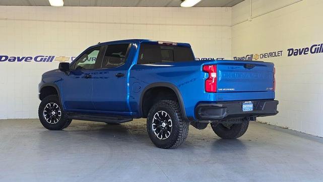 Photo of 2022 Glacier Blue Metallic Chevrolet Silverado 1500