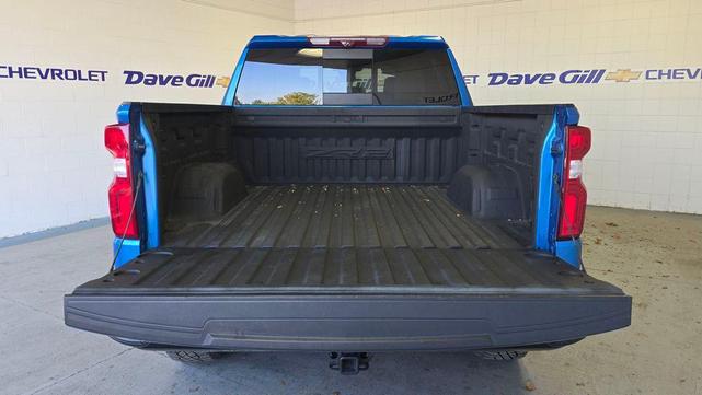 Photo of 2022 Glacier Blue Metallic Chevrolet Silverado 1500