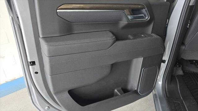Photo of 2025 Sterling Gray Metallic Chevrolet Silverado 1500