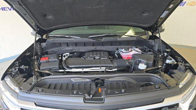 Photo of 2025 Black Chevrolet Silverado 1500