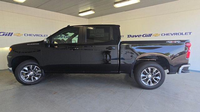 Photo of 2025 Black Chevrolet Silverado 1500