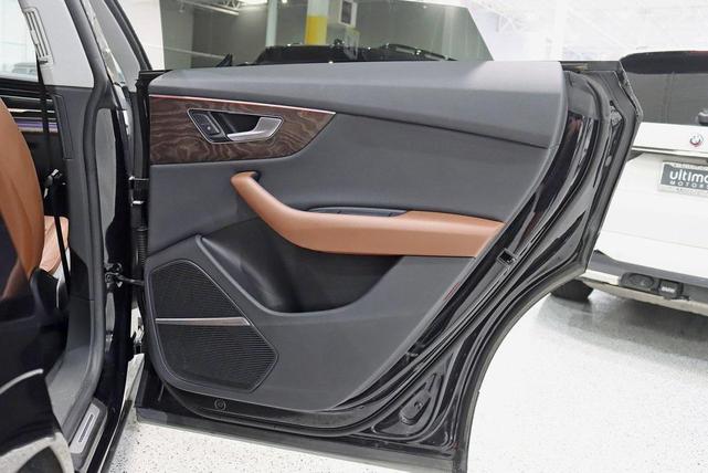 Photo of 2020 Orca Black Metallic Audi Q8