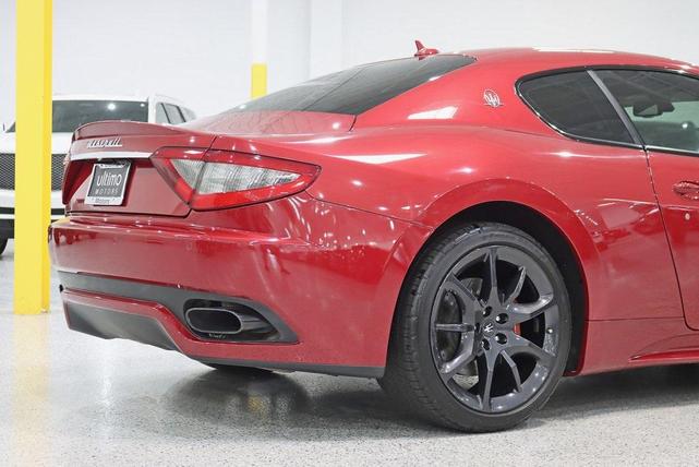 Photo of 2017 Rosso Mondiale Pearlescent Maserati GranTurismo