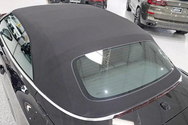 Photo of 2023 Mythos Black Metallic/Black Roof Audi S5