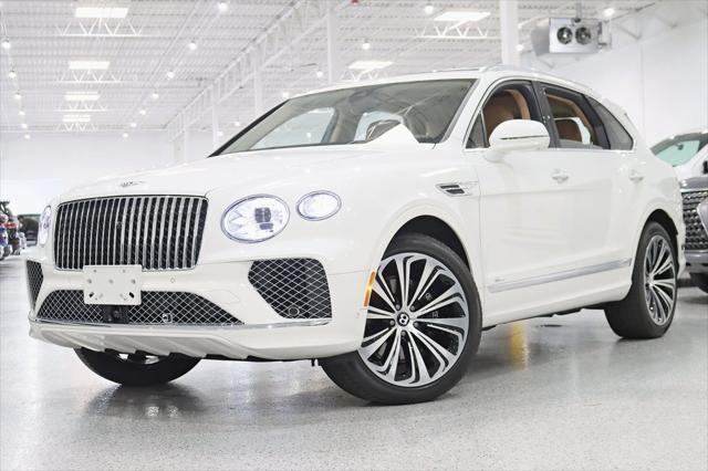 Photo of 2024 Glacier White Bentley Bentayga