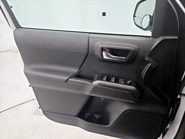 Photo of 2023 Ice Cap Toyota Tacoma