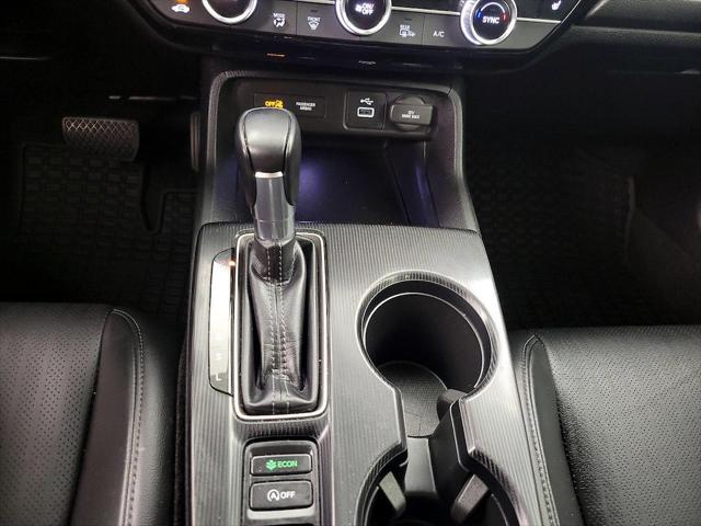 Photo of 2022 Platinum White Pearl Honda Civic