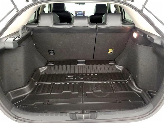 Photo of 2022 Platinum White Pearl Honda Civic