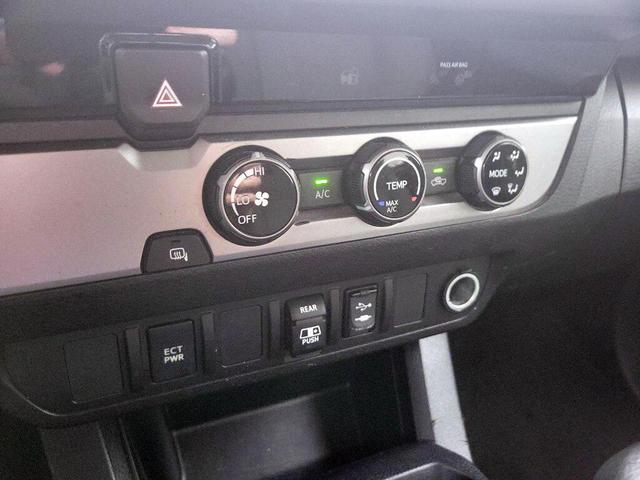Photo of 2018 Silver Sky Metallic Toyota Tacoma