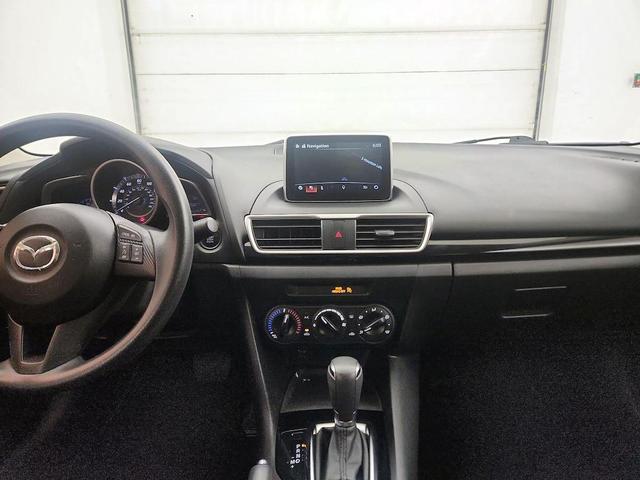 Photo of 2016 Snowflake White Pearl Mica Mazda Mazda3