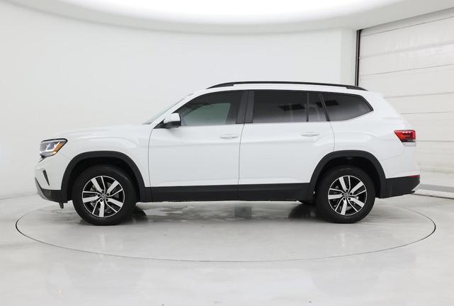 Photo of 2022 Pure White Volkswagen Atlas