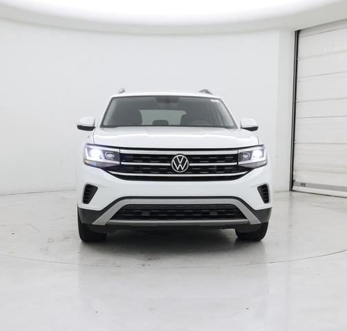 Photo of 2022 Pure White Volkswagen Atlas