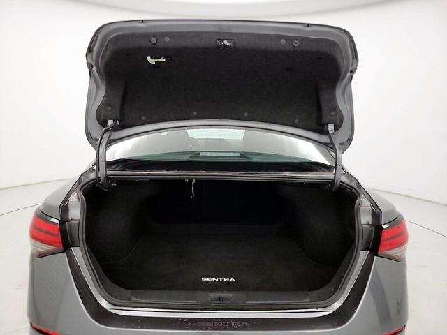 Photo of 2025 Gray Nissan Sentra