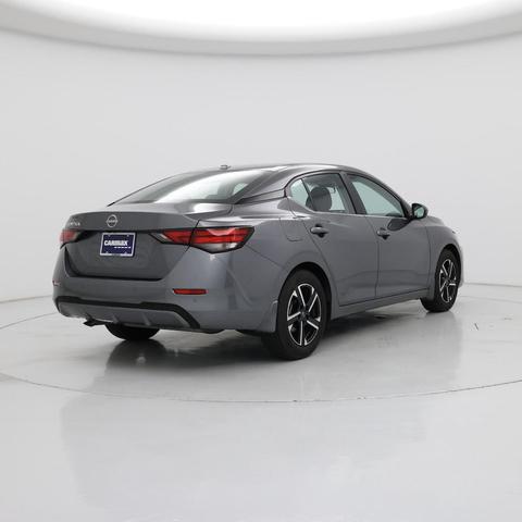 Photo of 2025 Gray Nissan Sentra