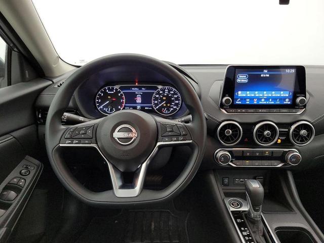 Photo of 2025 Gray Nissan Sentra