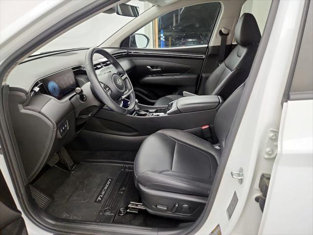 Photo of 2023 Serenity White Pearl Hyundai TUCSON
