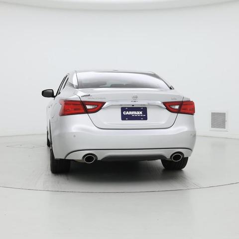 Photo of 2017 Brilliant Silver Nissan Maxima