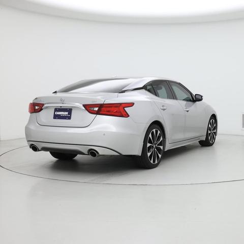 Photo of 2017 Brilliant Silver Nissan Maxima