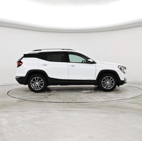 Photo of 2024 Summit White GMC Terrain