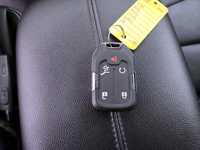 Photo of 2024 Summit White GMC Terrain