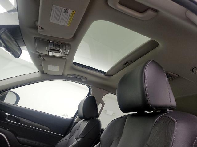Photo of 2022 Black Copper Kia Telluride