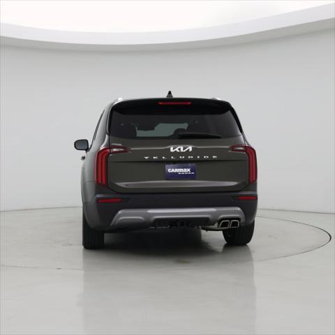 Photo of 2022 Black Copper Kia Telluride