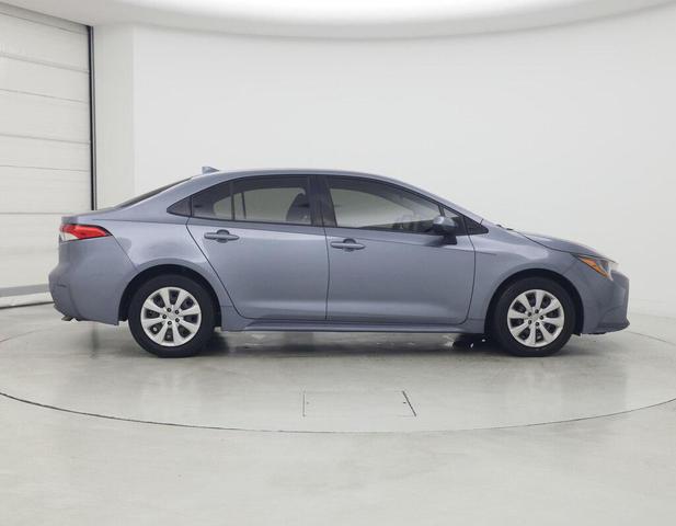 Photo of 2022 Celestite Toyota Corolla