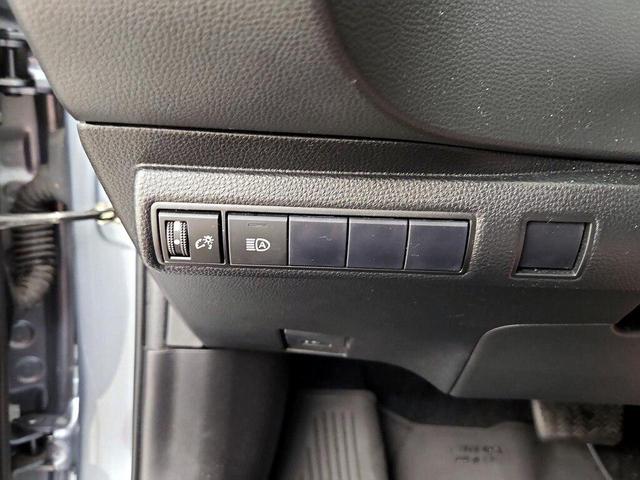 Photo of 2022 Celestite Toyota Corolla